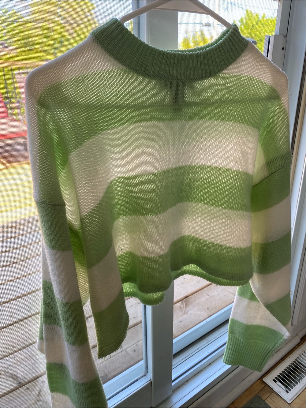 Streetwear Society Cropped Cowl Sweater in Light Green & White - Picture 3 of 12